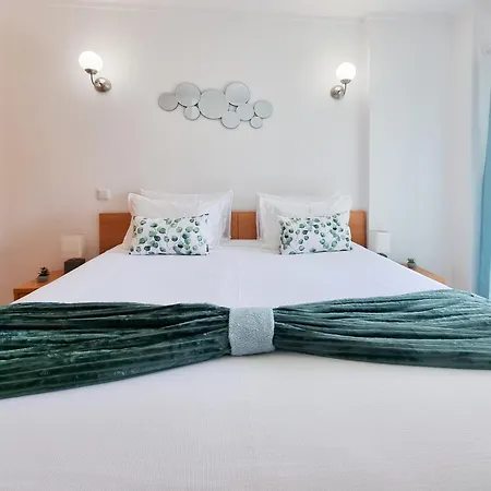 Rocha Tower Light Apartment