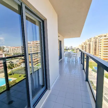 Rocha Tower Light Апартаменты